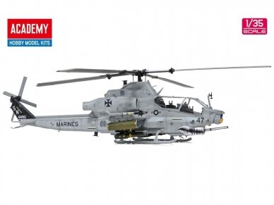 Academy - USMC AH-1Z "Shark Mouth", 1/35, 12127 2