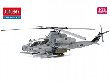 Academy - USMC AH-1Z "Shark Mouth", 1/35, 12127 3