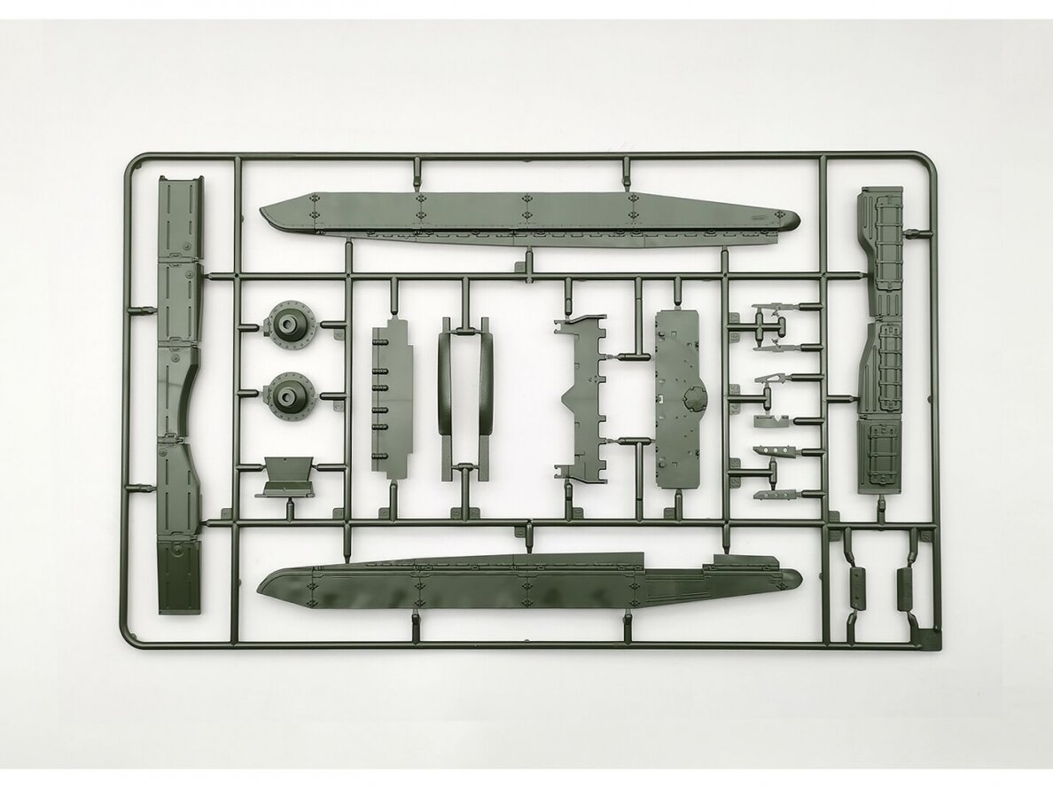 Amusing Hobby T 72m1 With Full Interior Scale 1 35 35a038 Plastic Model Kits Eshop Modeliukai Lt