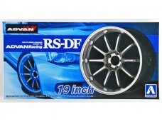 Aoshima - ADVAN Racing RS-DF 19", 1/24, 05328