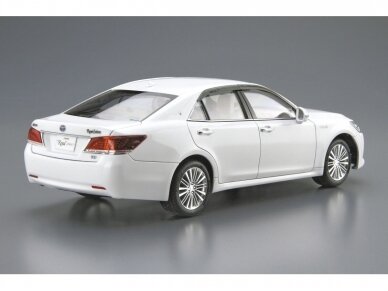 Aoshima - GRS210/AWS210 Toyota Crown Royal Saloon Early model / Late model, 1/24, 05952 4