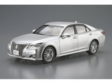 Aoshima - GRS210/AWS210 Toyota Crown Royal Saloon Early model / Late model, 1/24, 05952 1