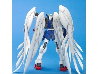 Bandai - MG XXXG-00W0 Wing Gundam Zero, 1/100, 63541 3