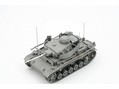 Border Model - Pz.Bef.Wg.III Ausf.K 2in1 w/Schürzen, 1/35, BT-048 10