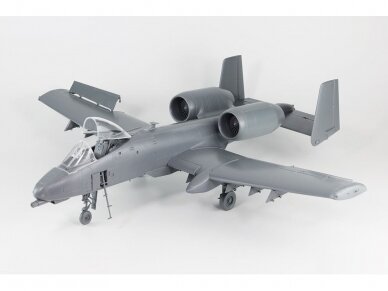 Great Wall Hobby - Fairchild-Republic A-10C Thunderbolt II, 1/48, L4829 1