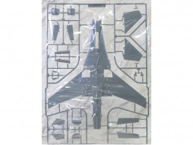 Great Wall Hobby - Su-27UB Flanker-C Heavy Fighter, 1/48, L4827 12