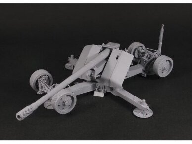 Great Wall Hobby - WWII German Krupp 12.8cm Pak 44 High Velocity Anti Tank Gun, 1/35, L3526 5