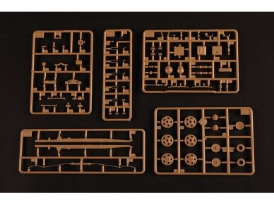 Hobbyboss - GAZ-AAA with Quad Maxim AA Gun, 1/35, 84571 9