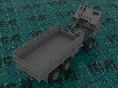 ICM - Soviet Six-Wheel Army Truck (KamAZ-4310), 1/35, 35001 3