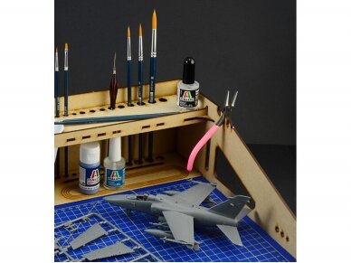 Italeri - Workstation for modelling, 50833 2