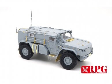 RPG Model - KAMAZ K-4386 Typhoon-VDV Mine-Protected Armoured Vehicle Early Typ, 1/35, 35021 1