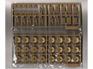 Rye Field Model - Sd.Kfz. 181 Pz.kpfw.VI Ausf. E Tiger I Middle Production W/ Full Interior, 1/35, RFM-5010 9