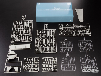 Glow2B - Japanese Battleship Yamato, 1/200, 64010 6