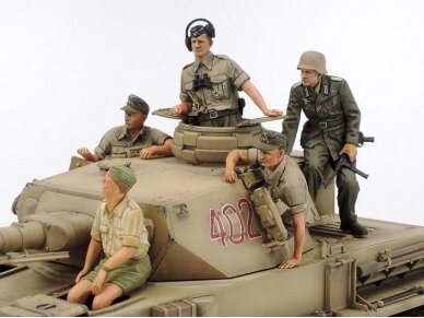 Tamiya - Panzerkampfwagen IV Ausf F. & Motorcycle North Africa, 1/35, 25208 3