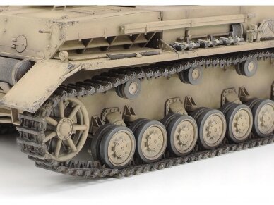 Tamiya - Panzerkampfwagen IV Ausf F. & Motorcycle North Africa, 1/35, 25208 4