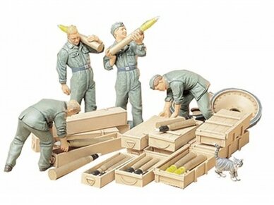 Tamiya - German Tank Ammo-Loading Crew, 1/35, 35188 2