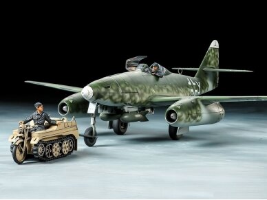 Tamiya - Messerschmitt Me 262 A-2a w/Kettenkraftrad, 1/48, 25215 1