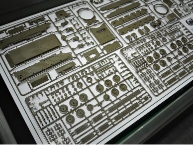 Tamiya 1/35 British Tank A34 Comet 35380